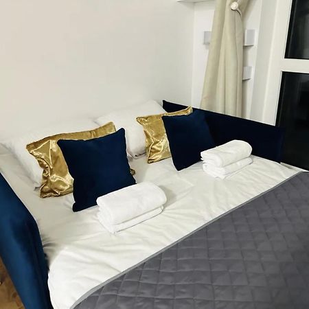 Y13 Apartments Varsó Kültér fotó